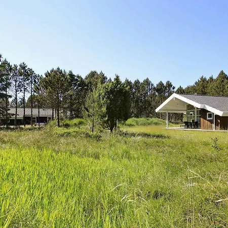 10 Person Holiday In Lb K Ålbæk