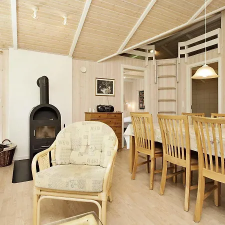 10 Person Holiday In Lb K * Ålbæk